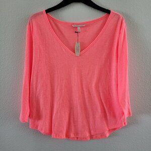 Victoria's Secret NWT Size XS Bright Pink 3/4 Long Sleeve T-shirt | Lightweight